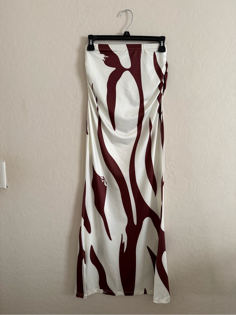 Ivory Brown Abstract Print Maxi Skirt Size M